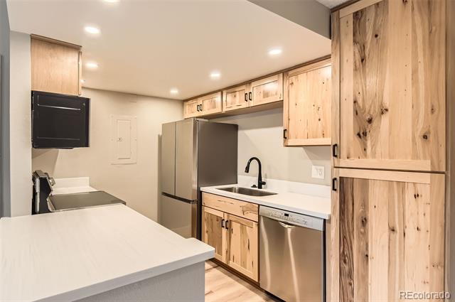 3464 S Eagle Street Unit: 201