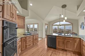 8321 Twinberry Point