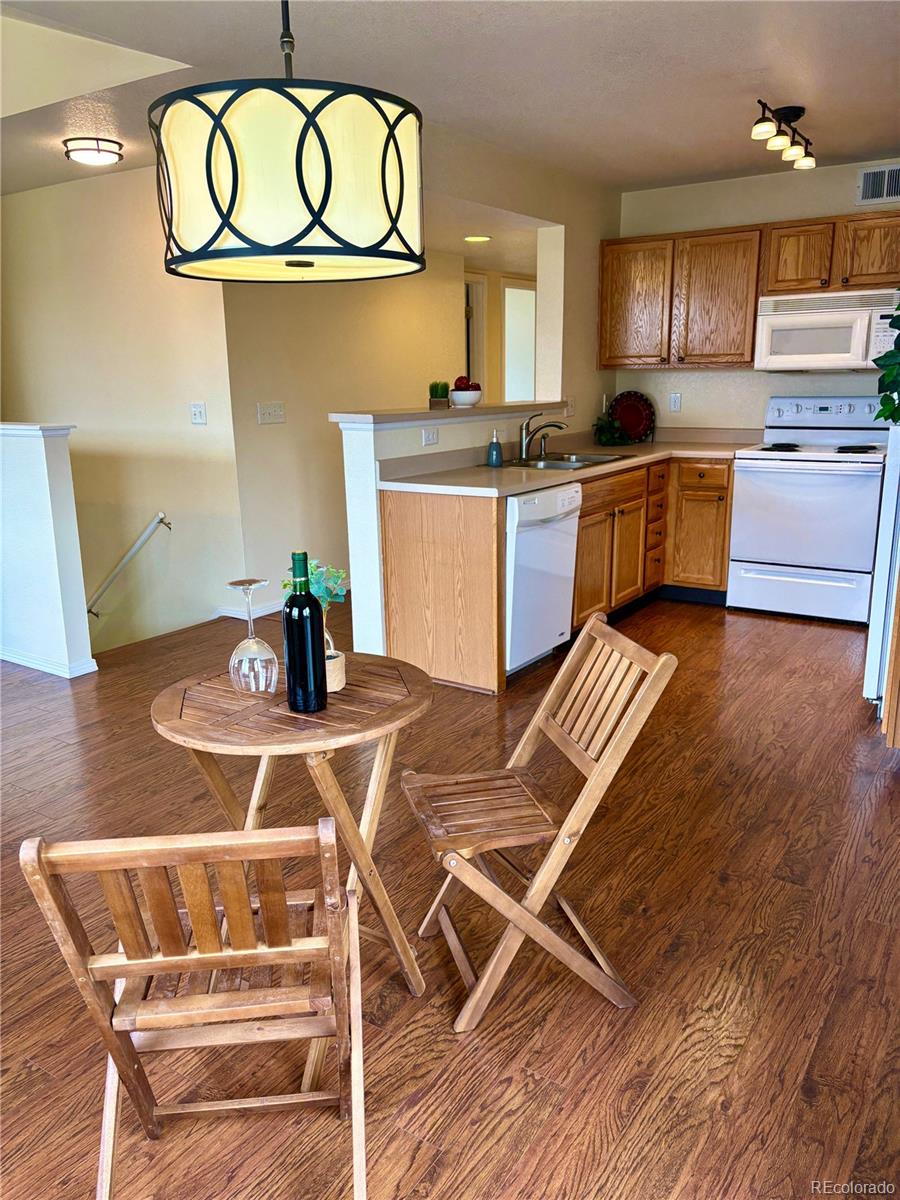 3002 W Elizabeth Street Unit: 15F