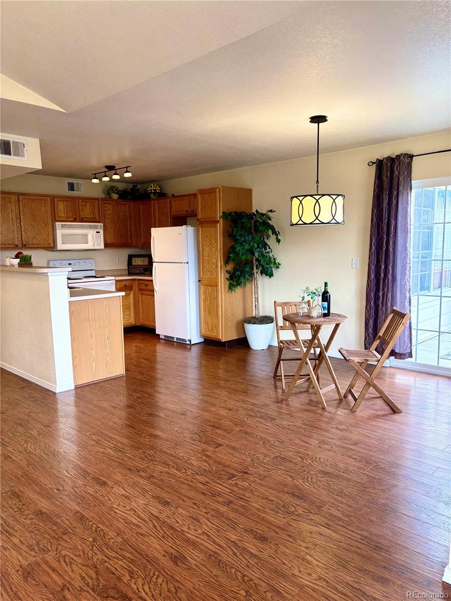 3002 W Elizabeth Street Unit: 15F