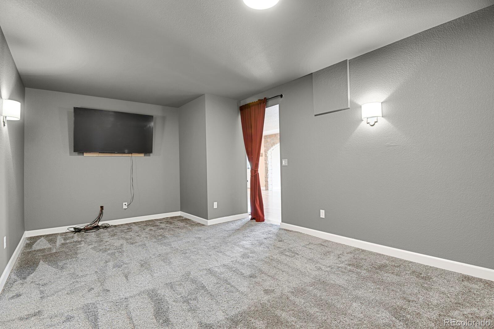8103 N Saguaro Ridge Road