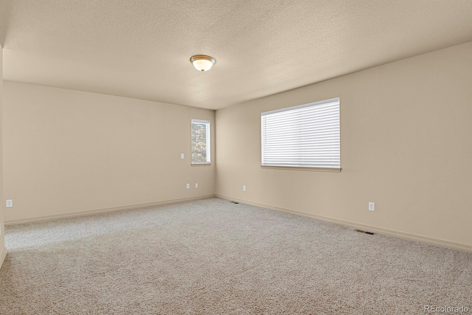 24269 E Arapahoe Place