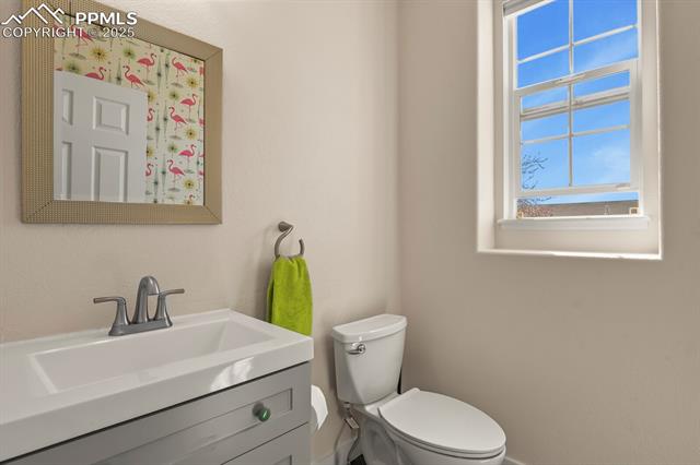 7927 Silver Birch Drive