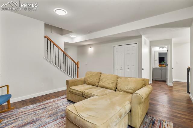 7927 Silver Birch Drive