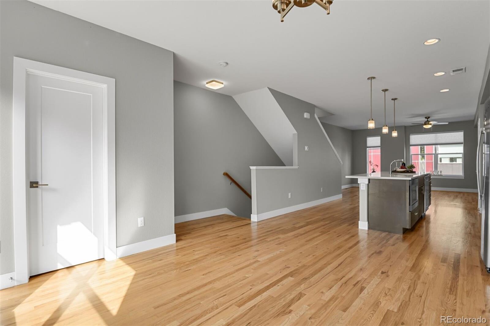 3520 W 17th Avenue