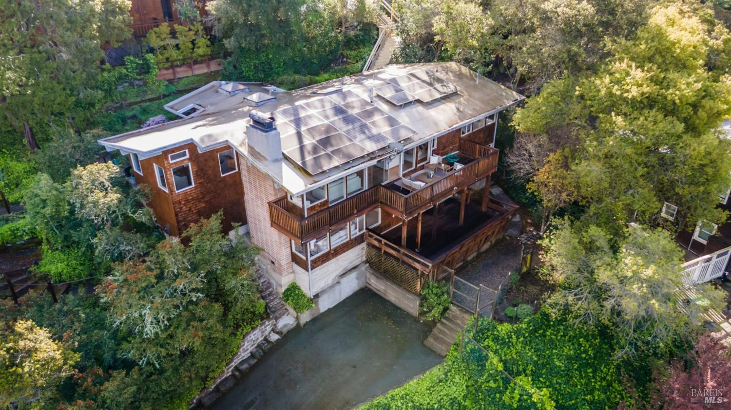 71 East Manor Dr