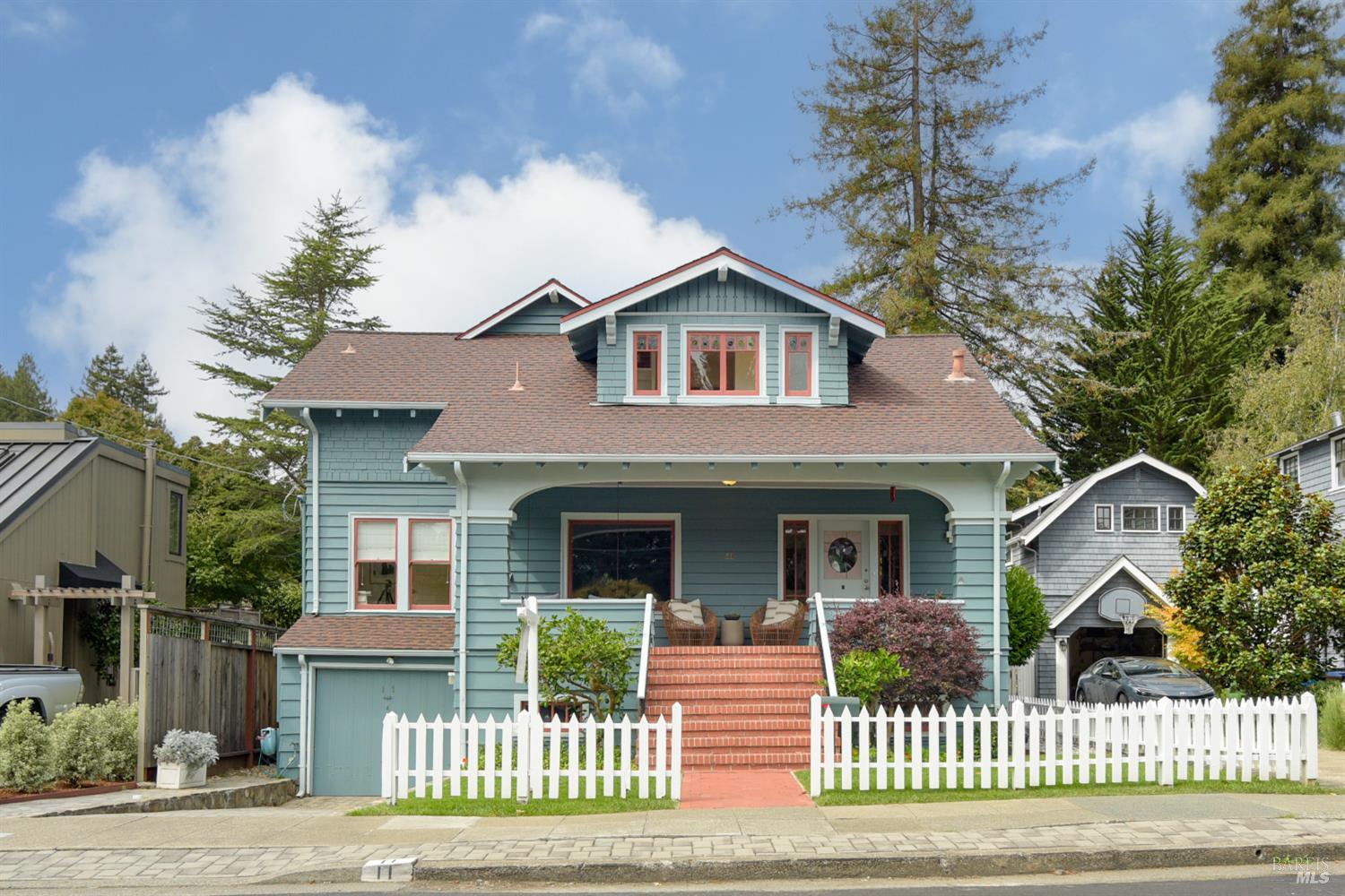 11 Grove Street