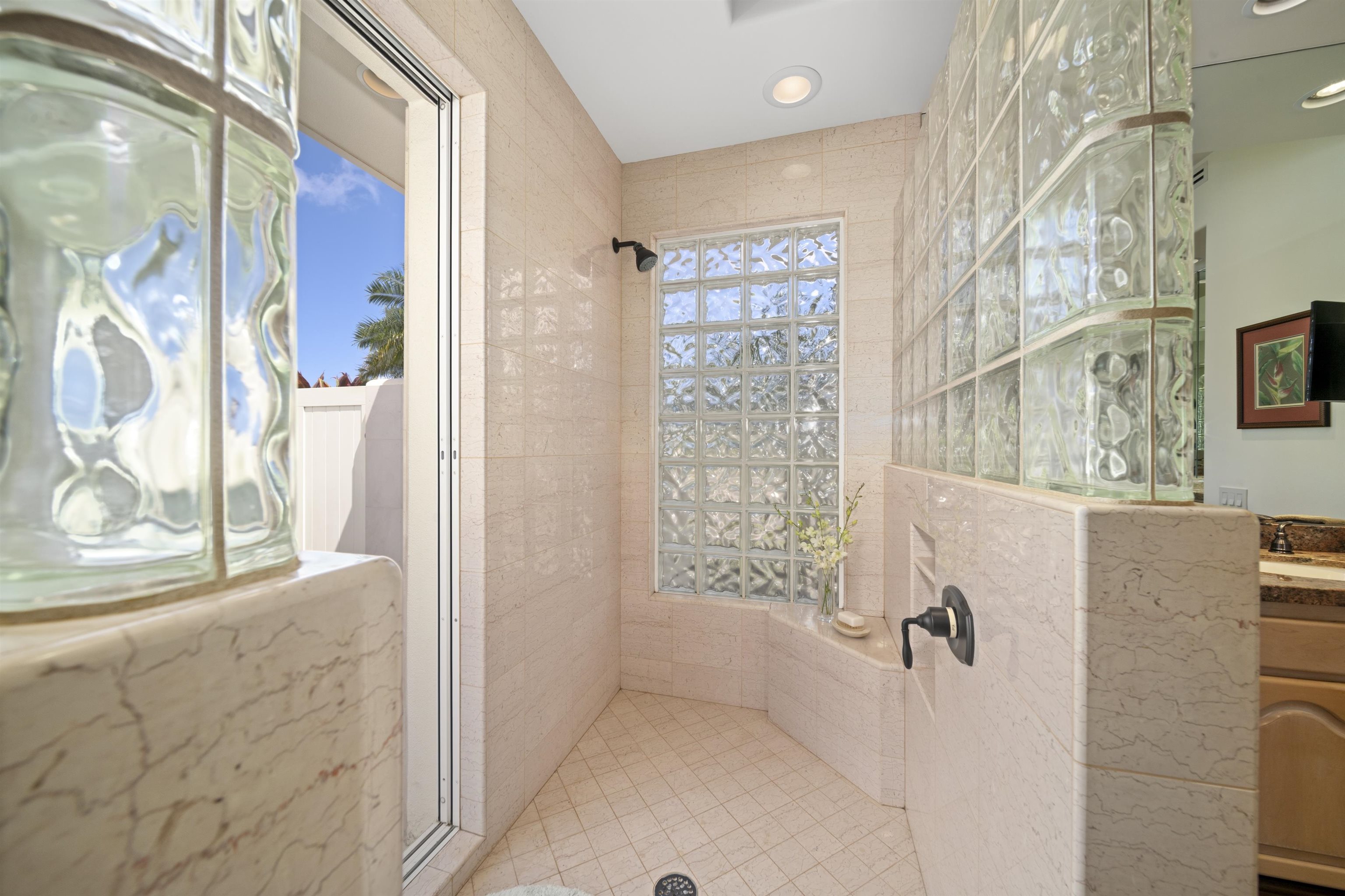 206 Heleuma Pl