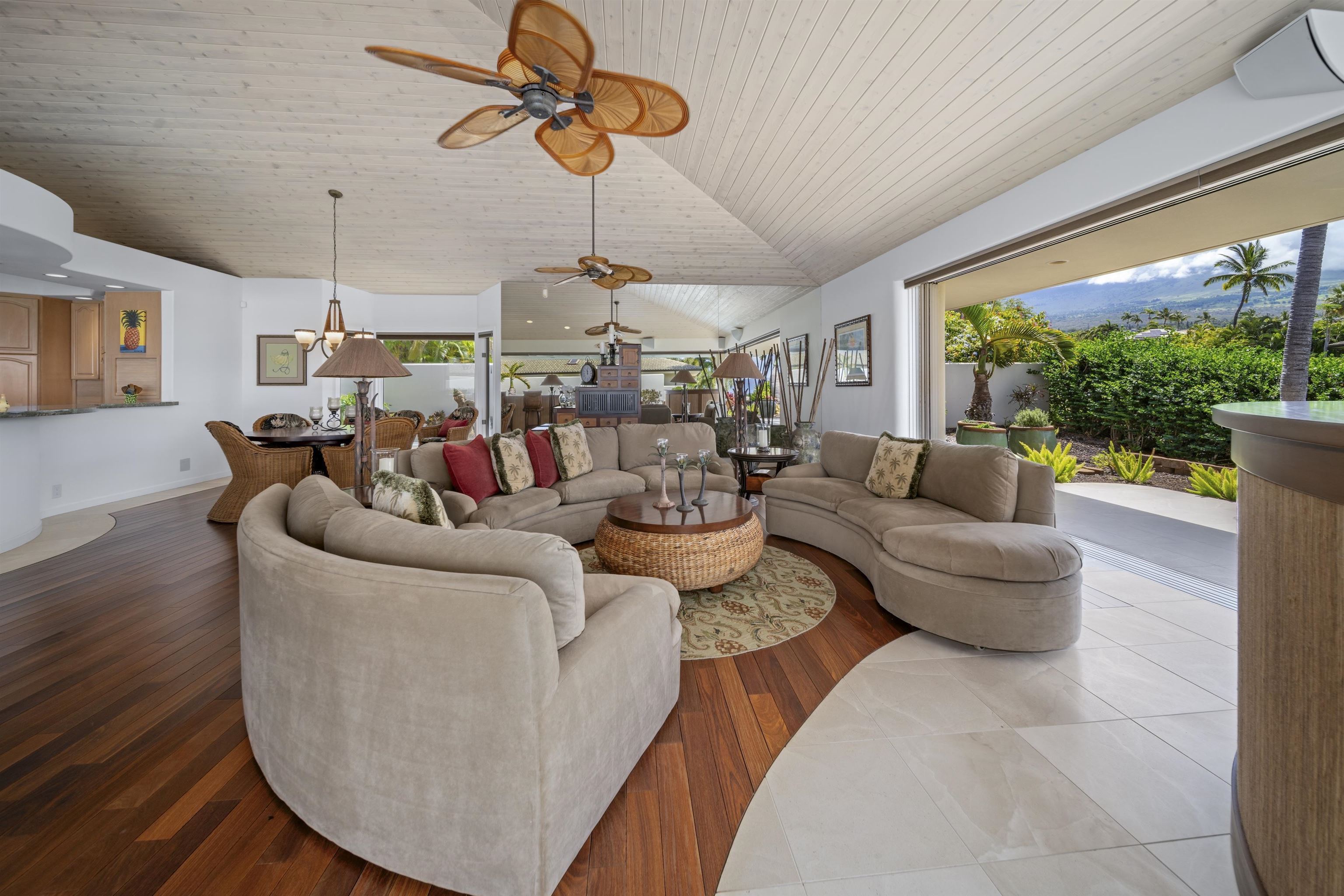 206 Heleuma Pl