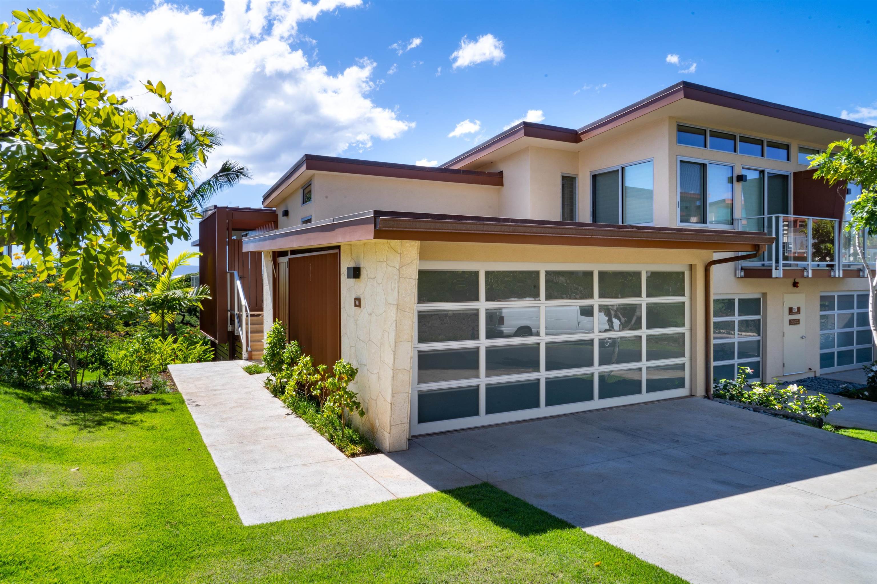 137 Holomoana Way Unit: 4A