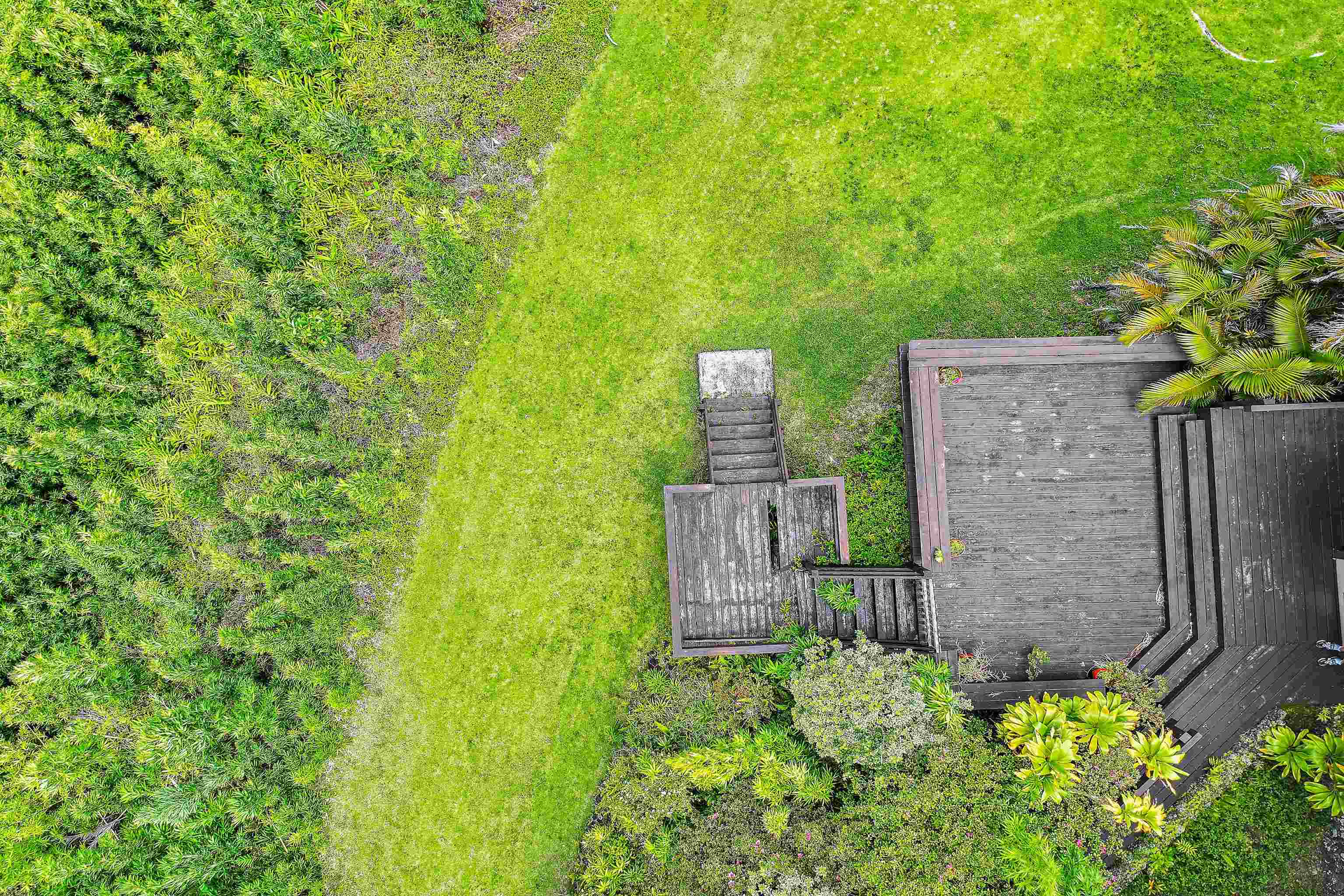 311 Awalau Rd