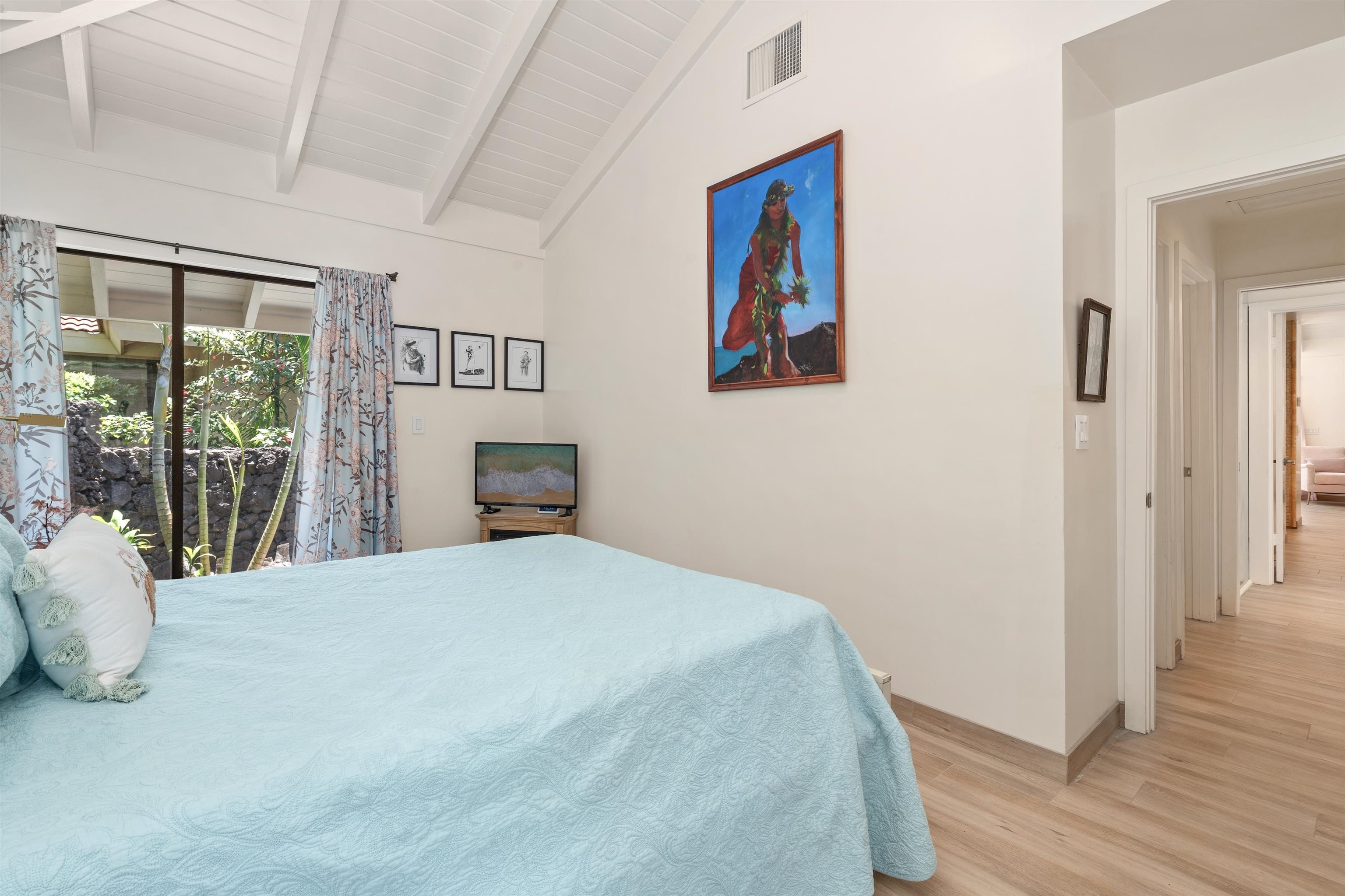 85 Hale Alii Pl