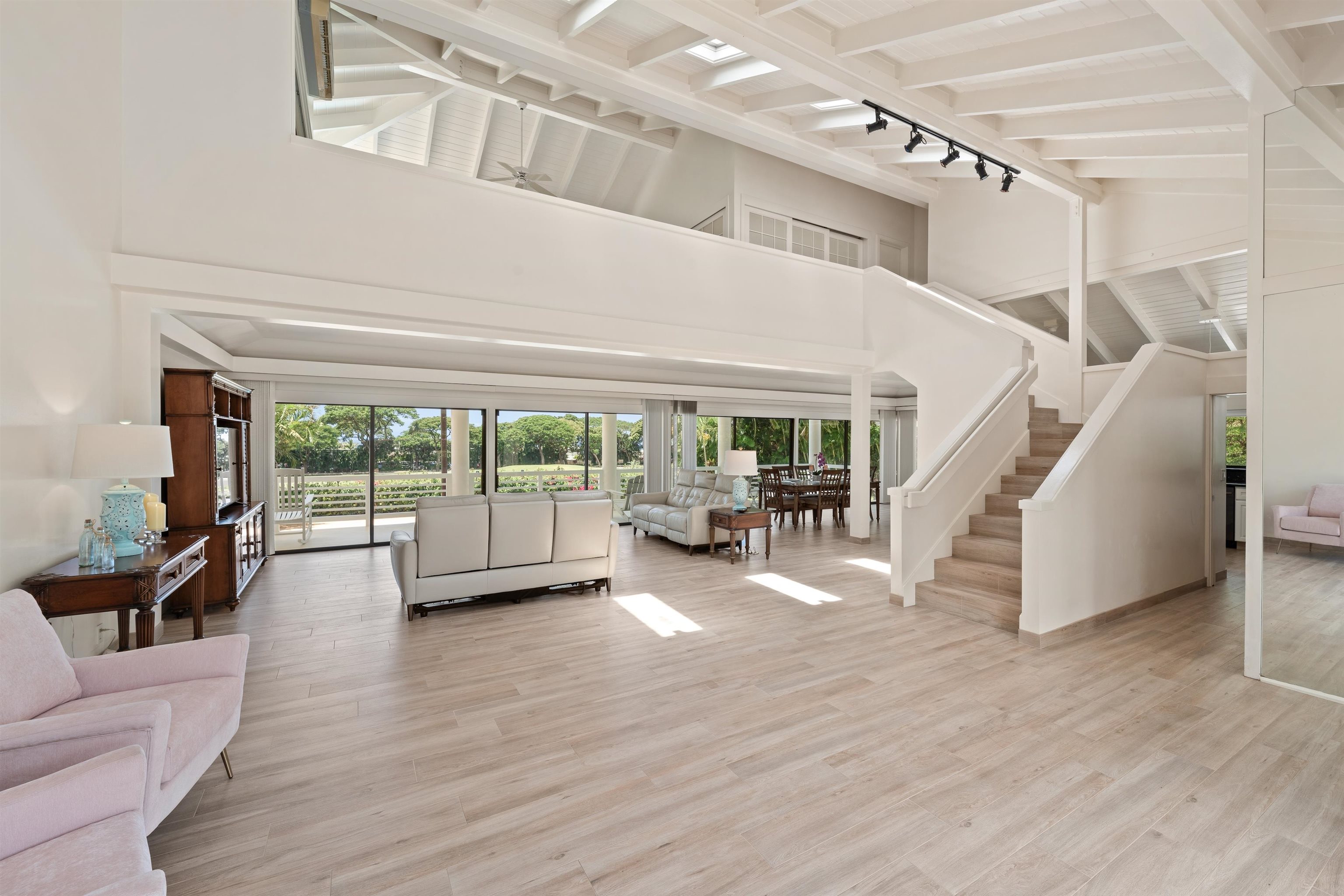85 Hale Alii Pl