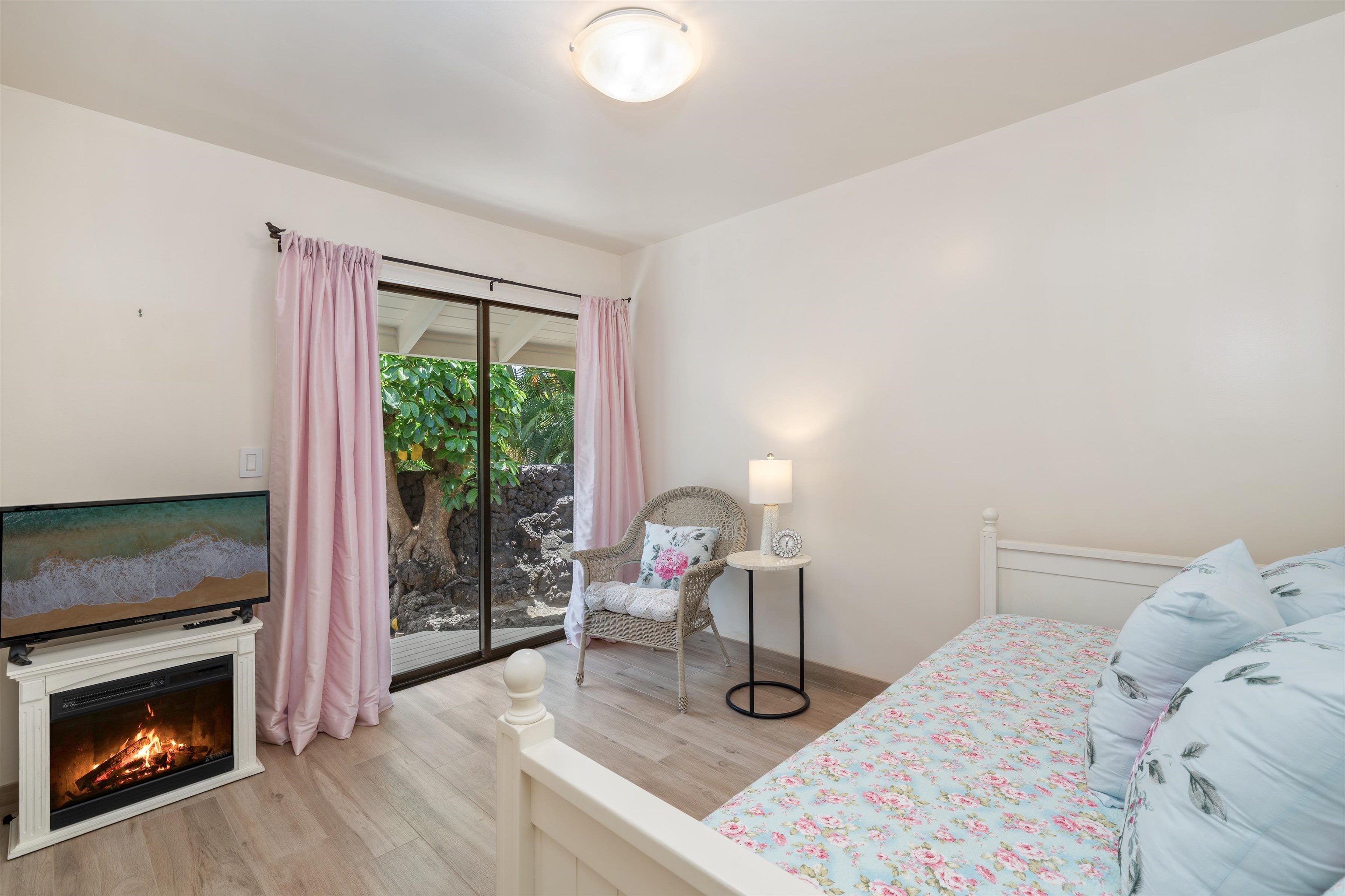 85 Hale Alii Pl
