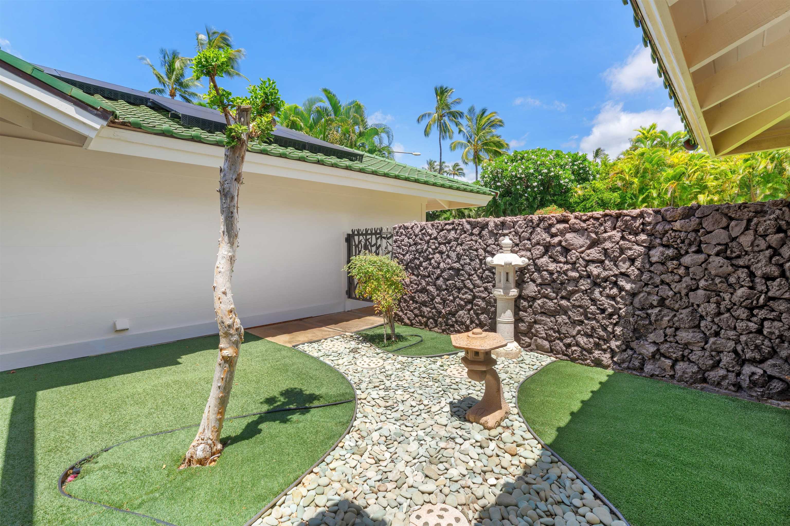 85 Hale Alii Pl