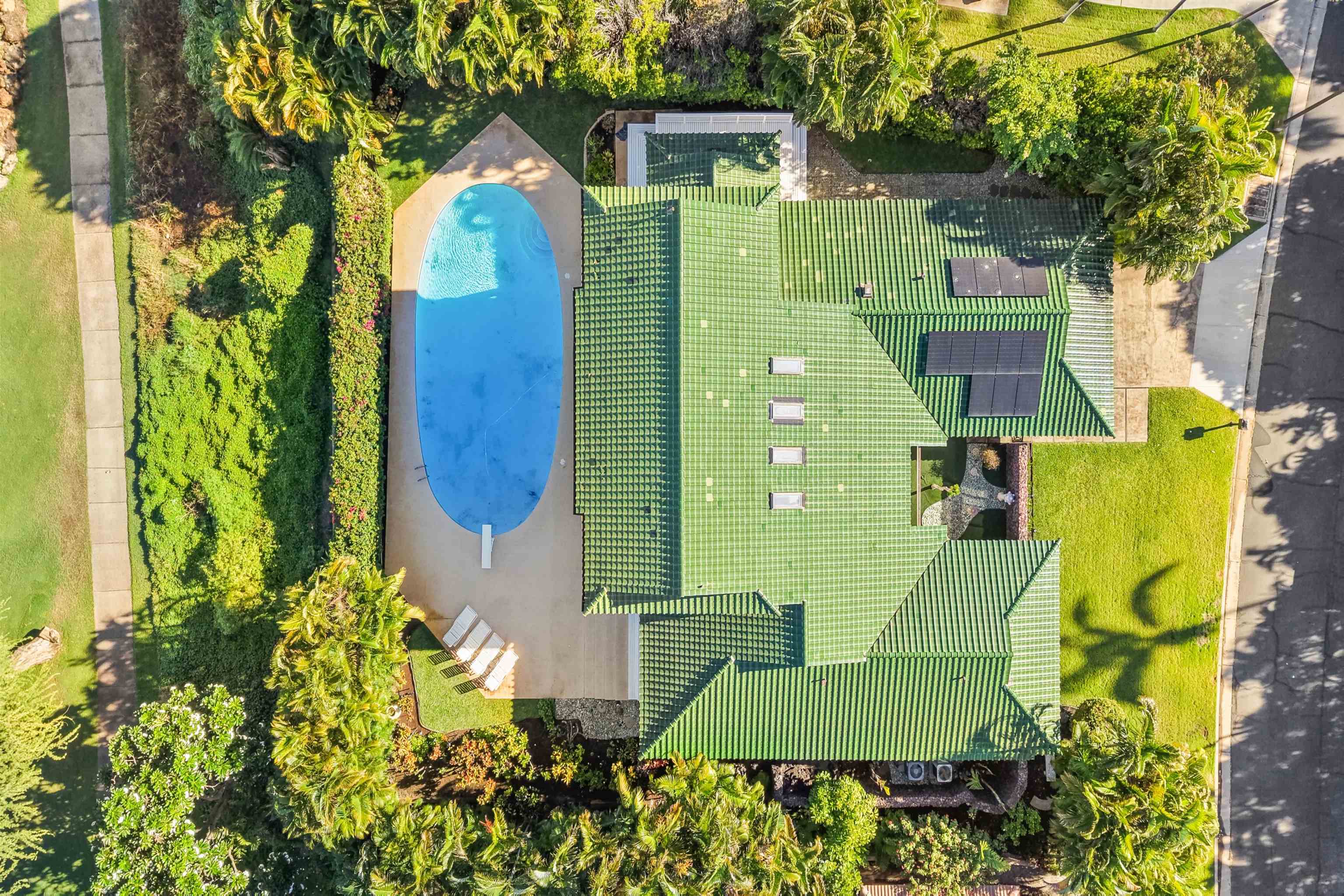 85 Hale Alii Pl
