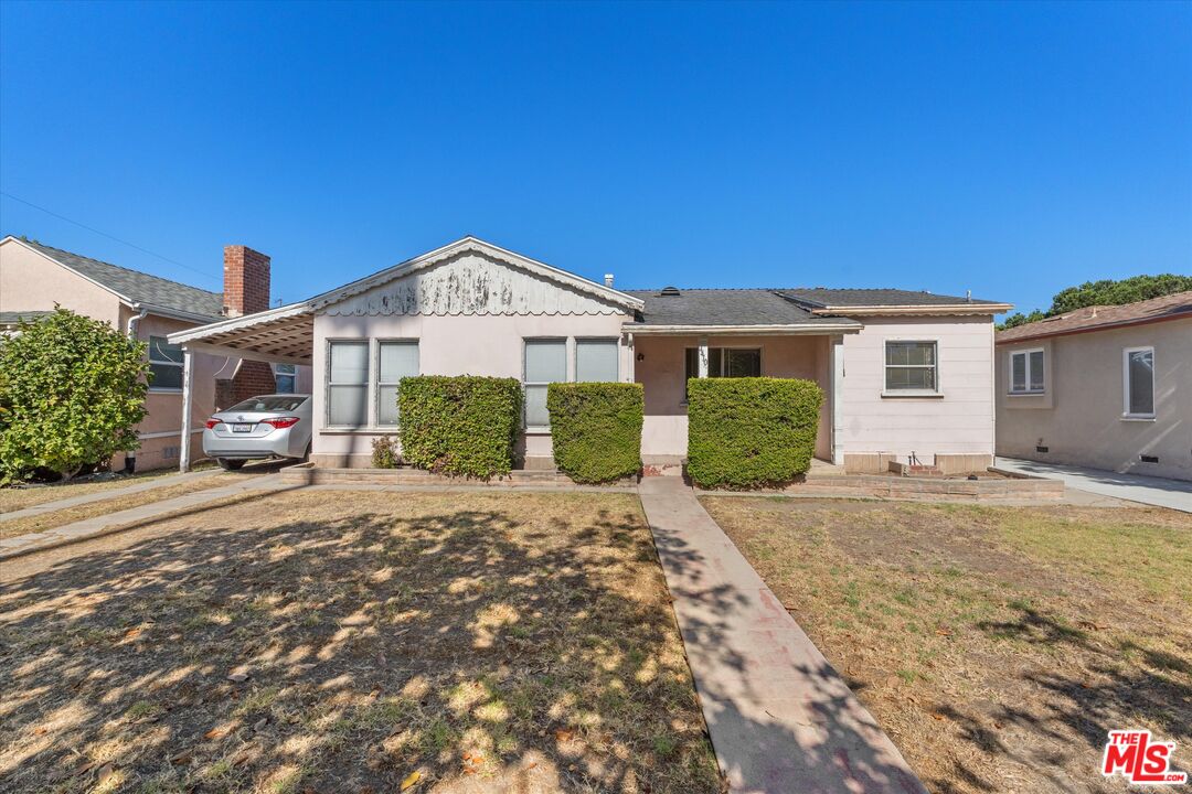 4410 Stewart Ave
