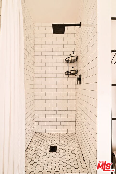 1615 S Crescent Heights Blvd