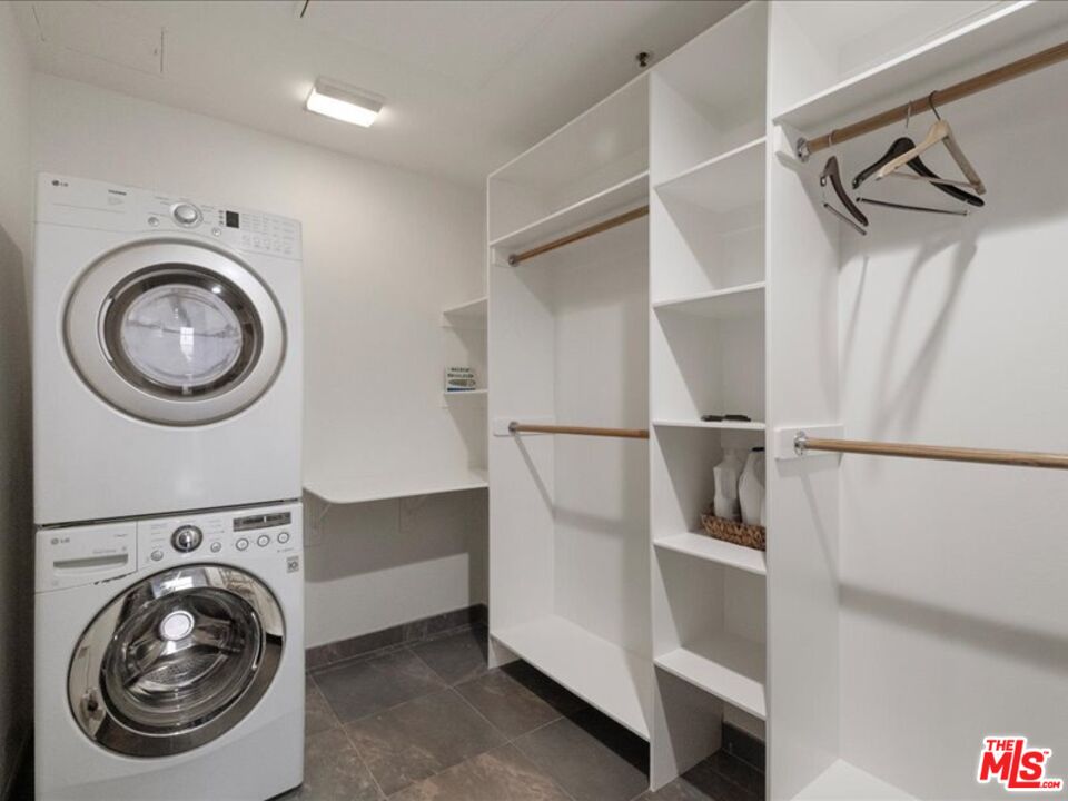 13320 Beach Ave Unit: 201