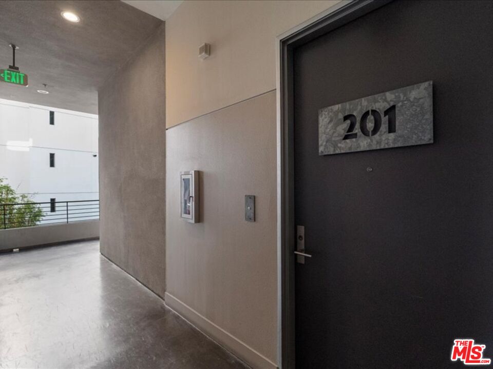 13320 Beach Ave Unit: 201