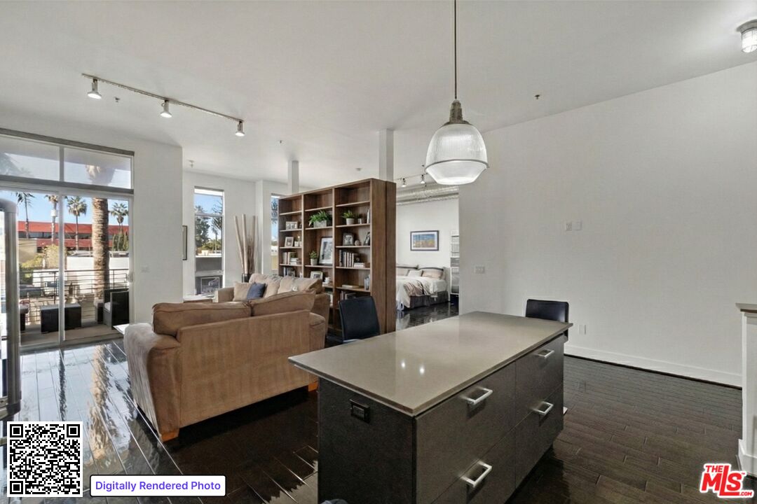 13320 Beach Ave Unit: 201