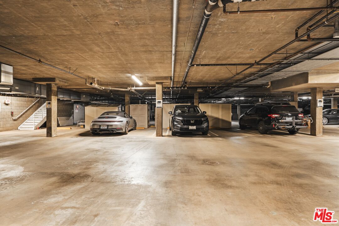 610 Main St