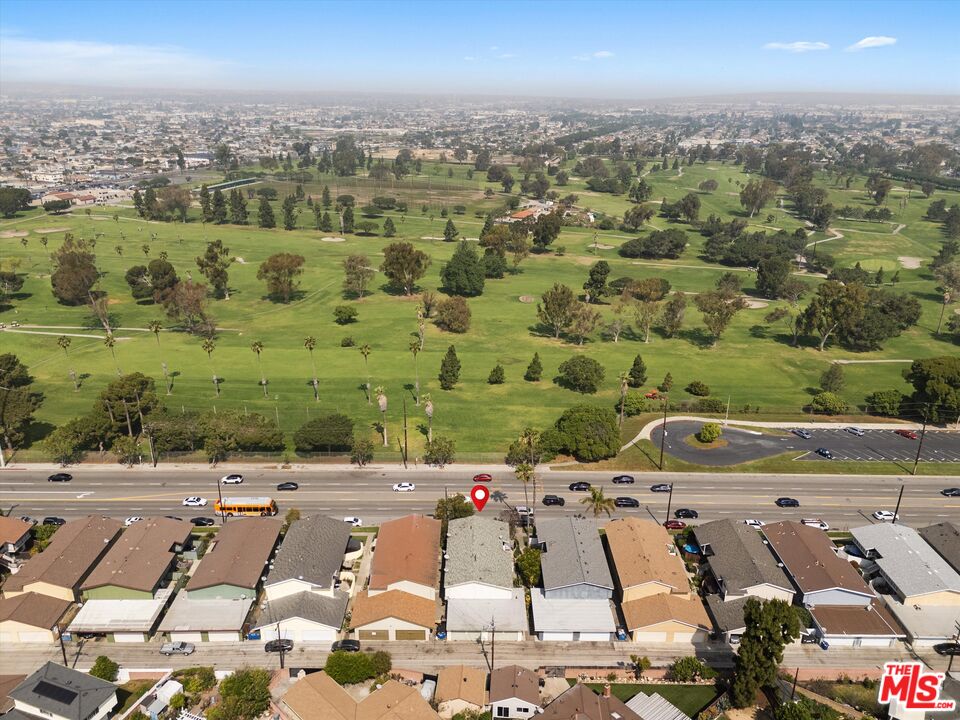 3728 Redondo Beach Blvd