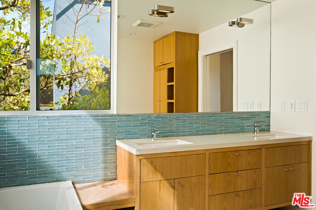 230 Carroll Canal