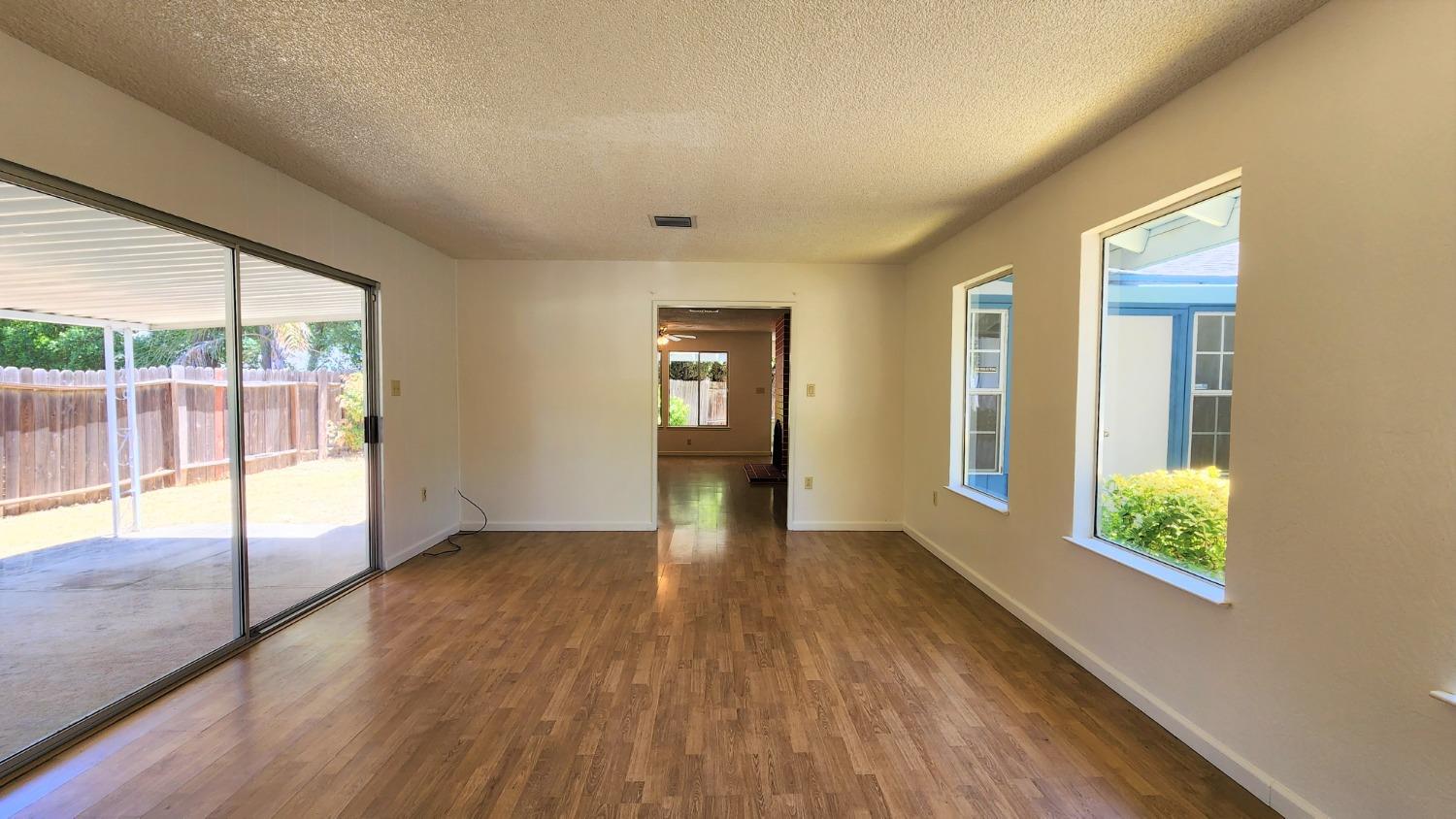 2720 Angeles Court