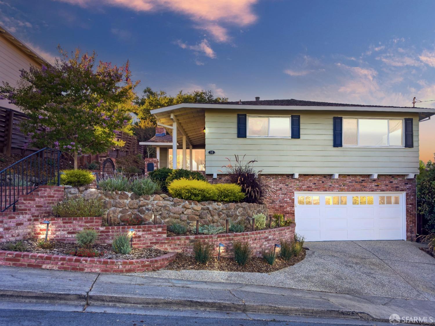 10 Granite Court