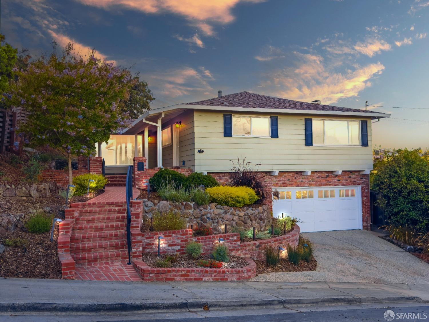 10 Granite Court