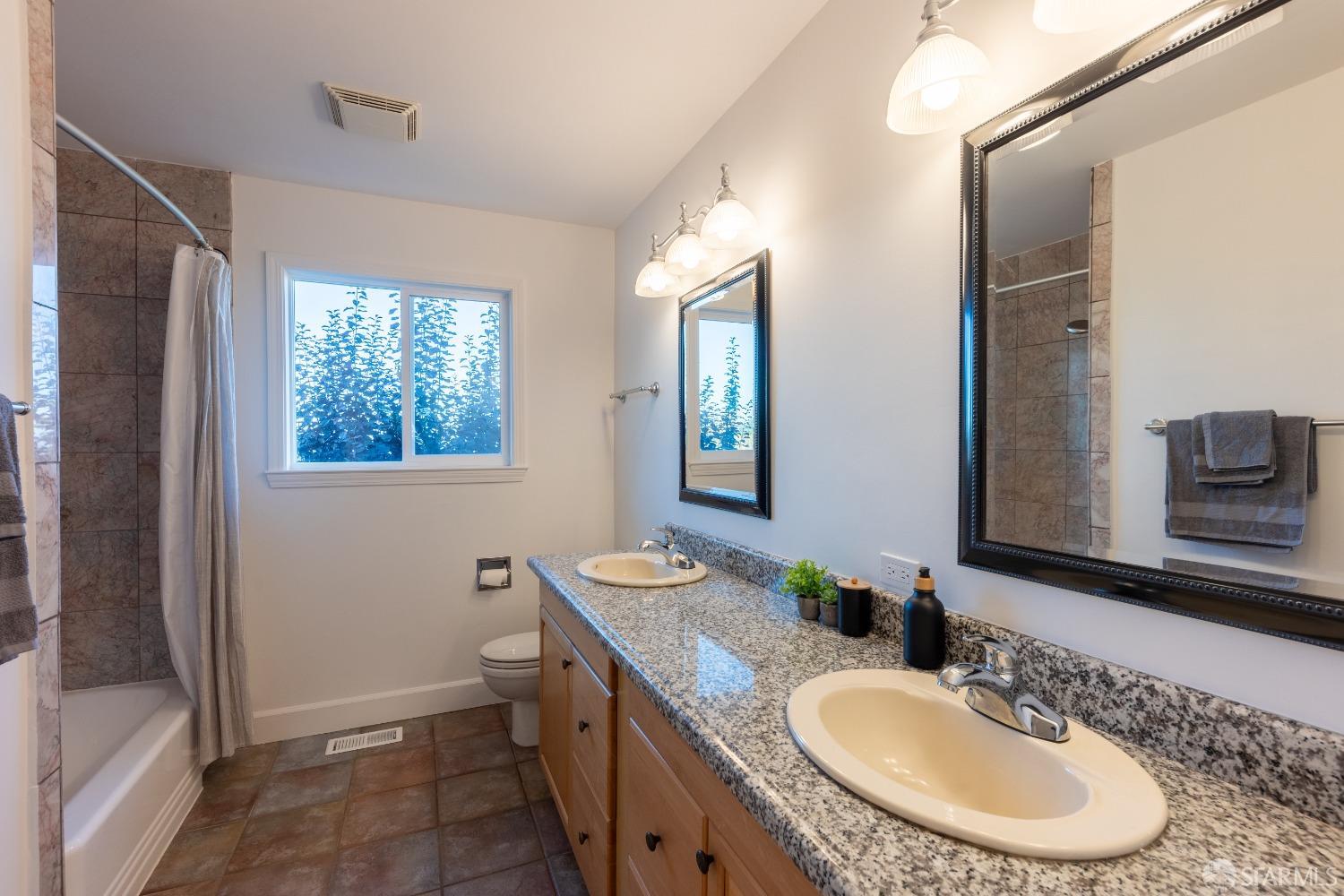 10 Granite Court