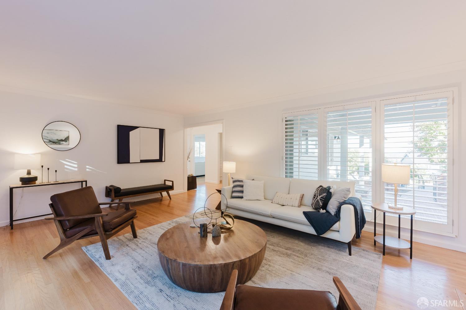 10 Granite Court