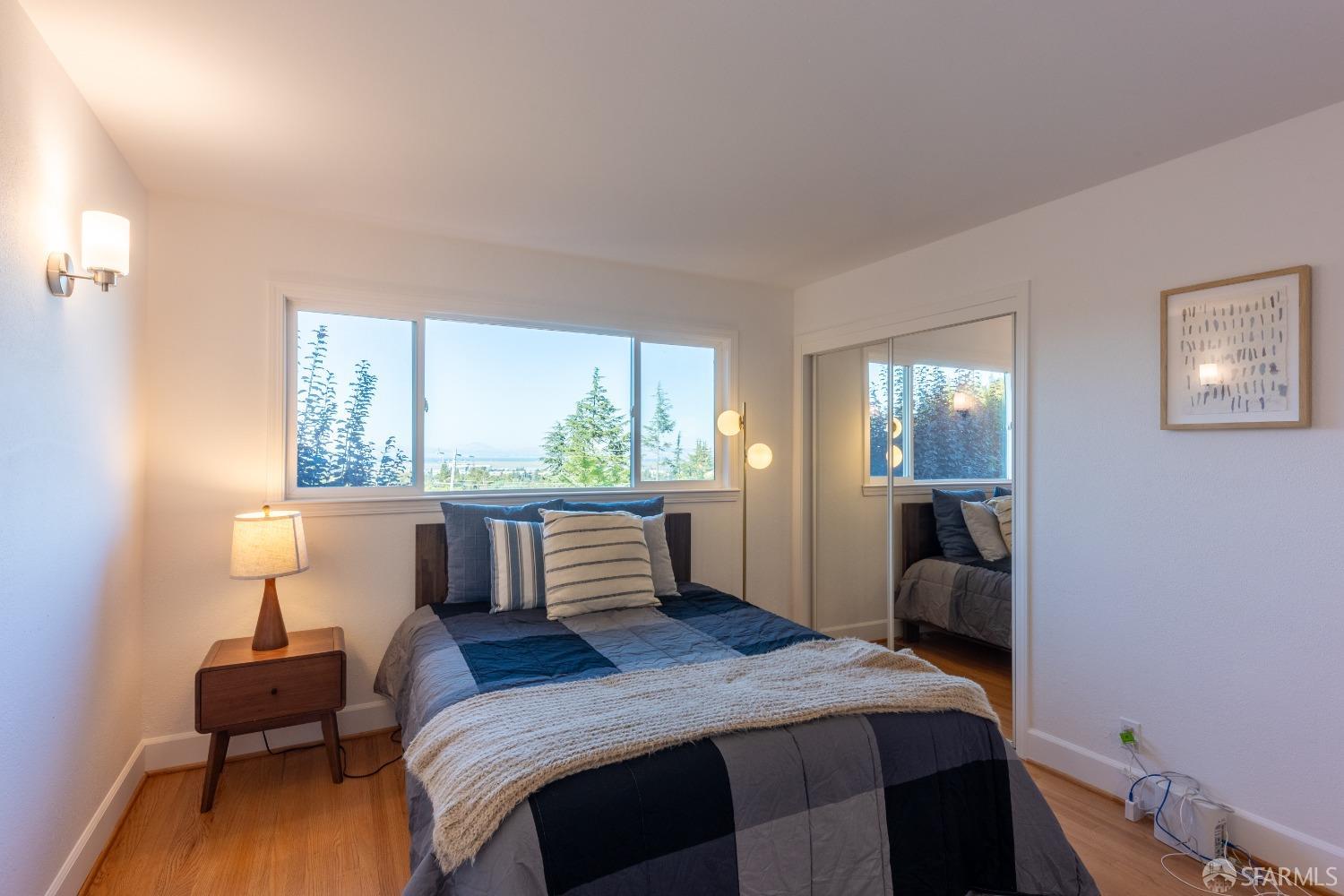 10 Granite Court