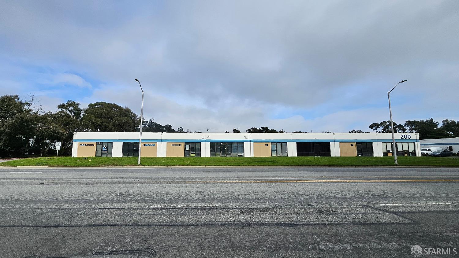 200 Valley Drive # 4