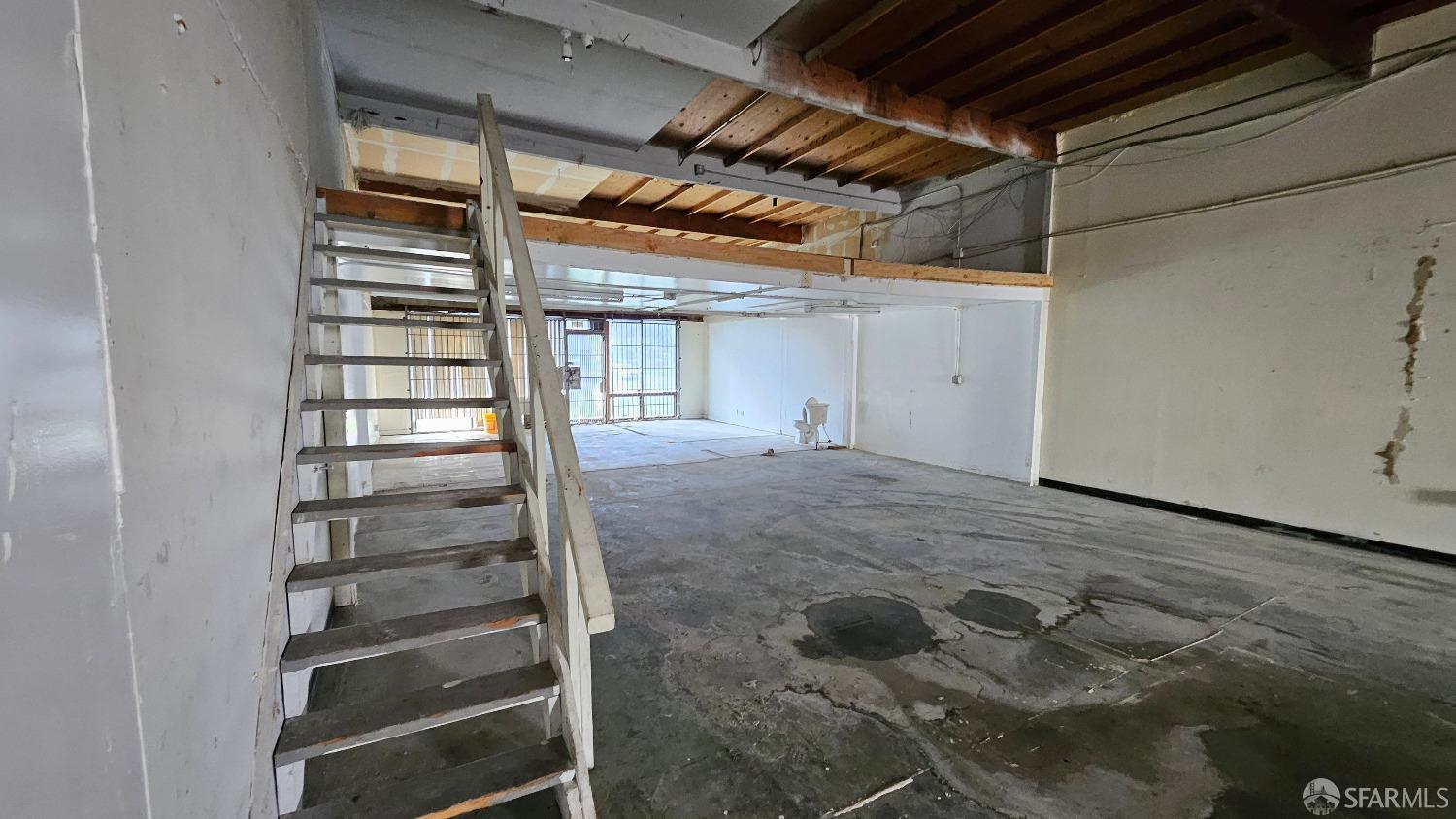 200 Valley Drive # 4
