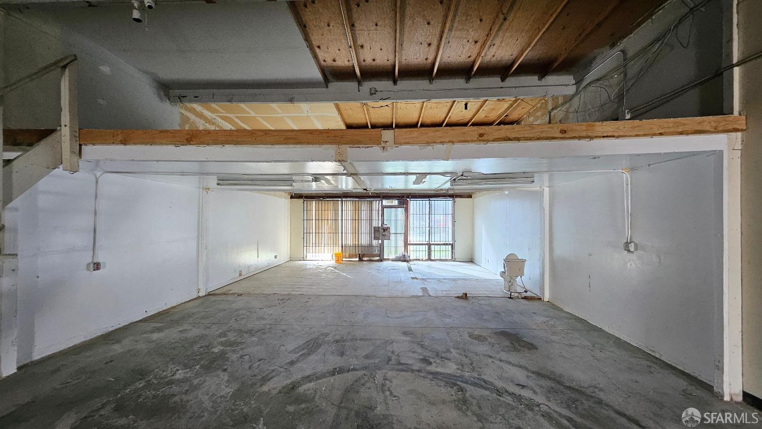 200 Valley Drive # 4