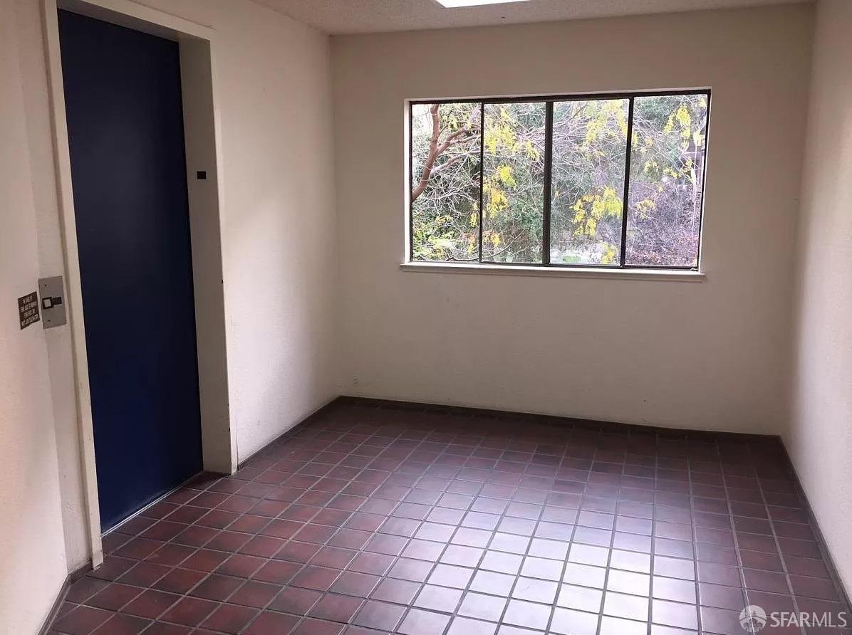 2011 Market Avenue # 324