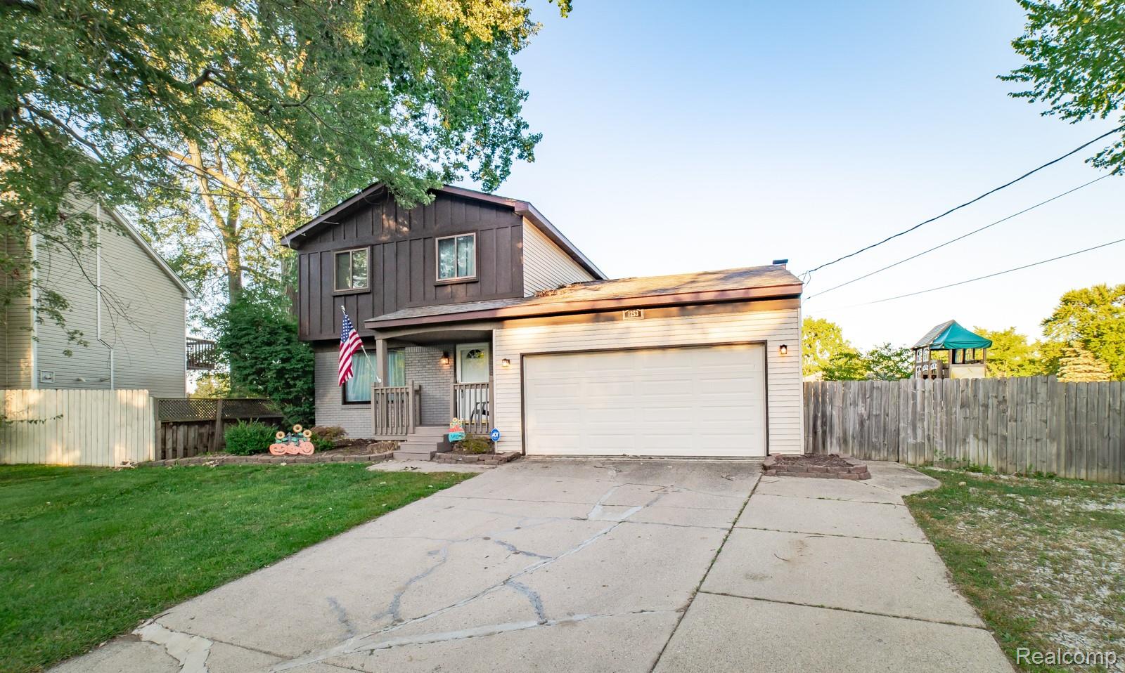 1253 Bamford Drive
