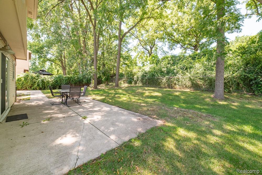1034 Parkway