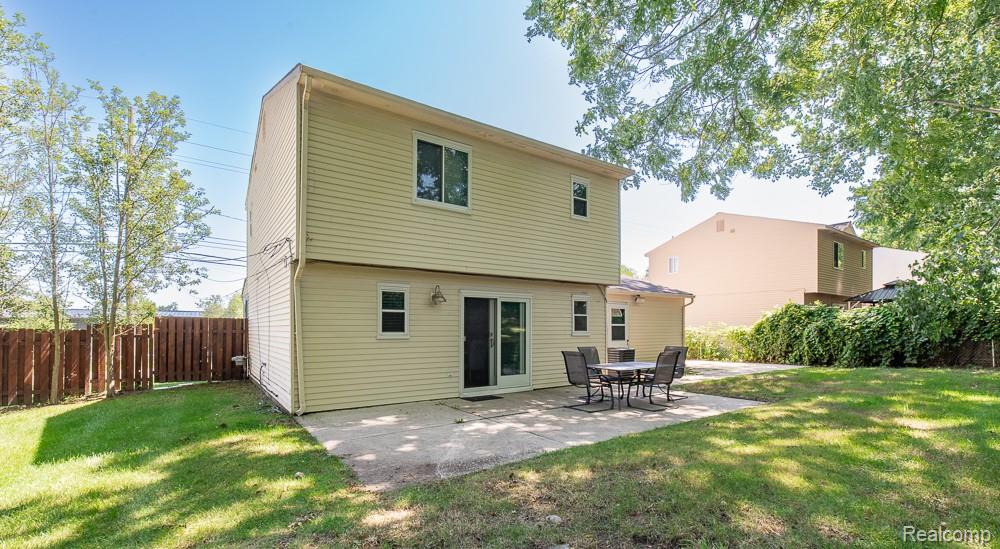 1034 Parkway