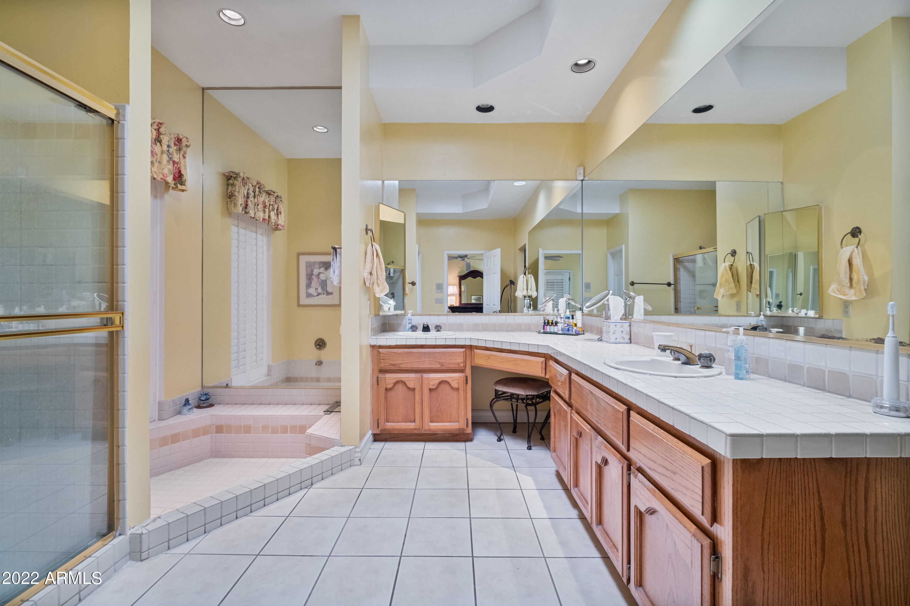 11438 N 54TH Place