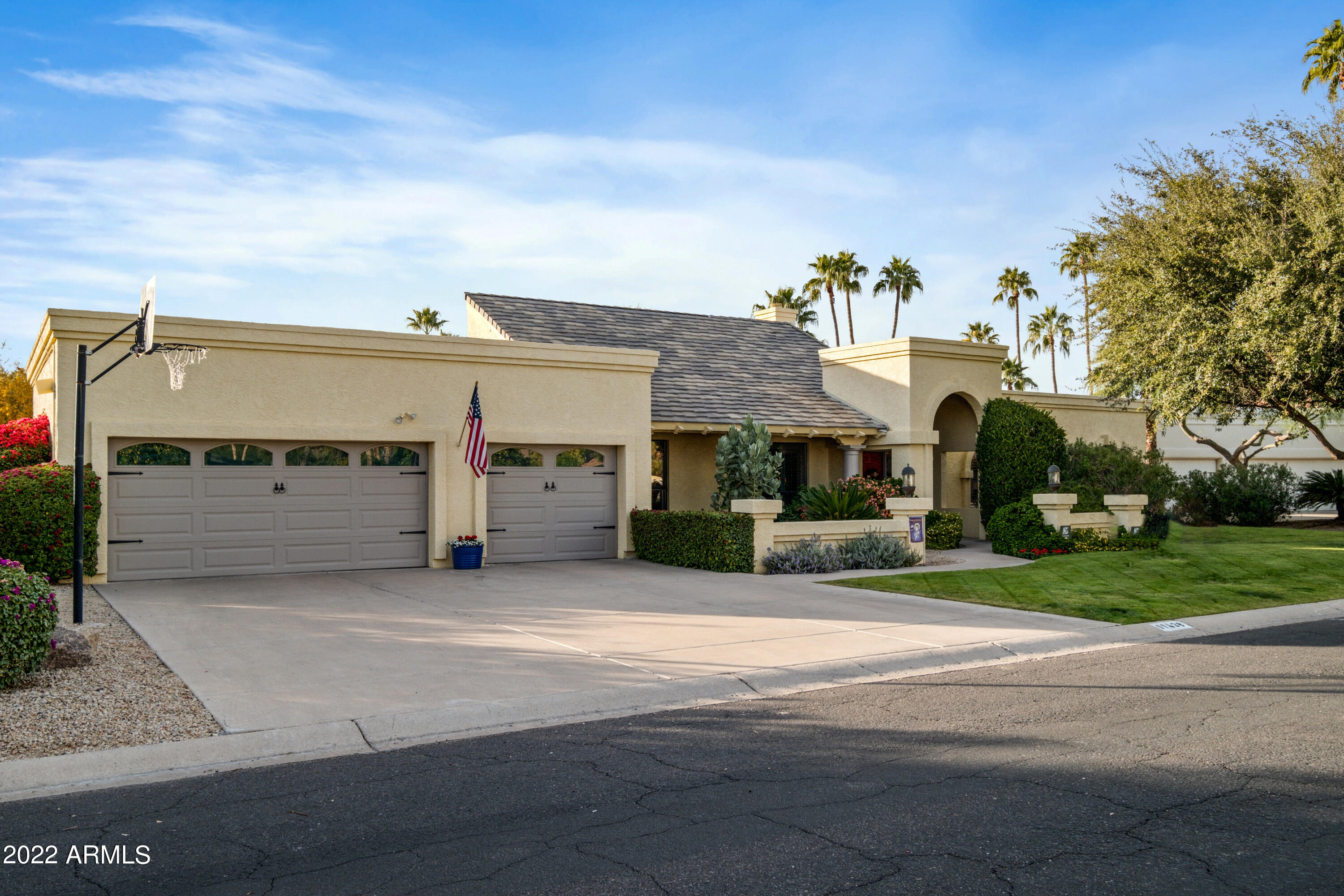 11438 N 54TH Place