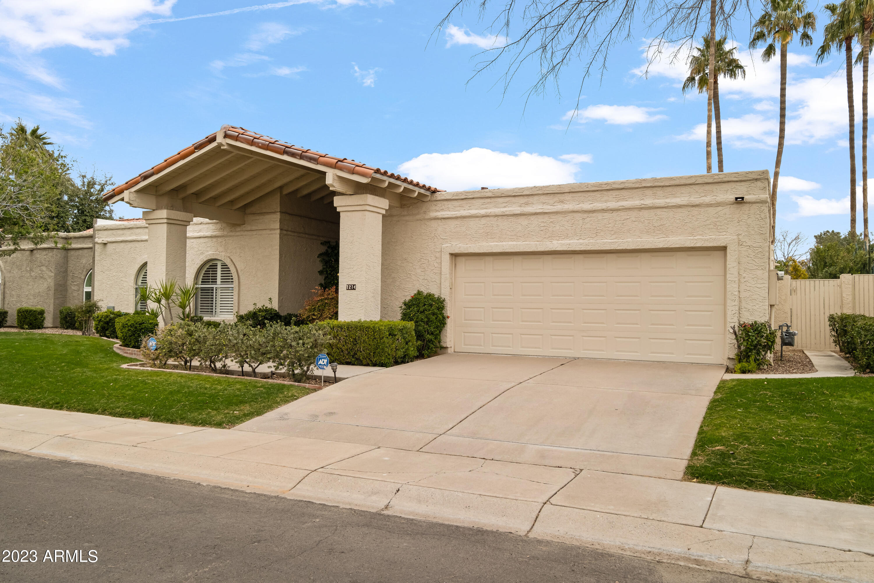 7274 E LAS PALMARITAS Drive