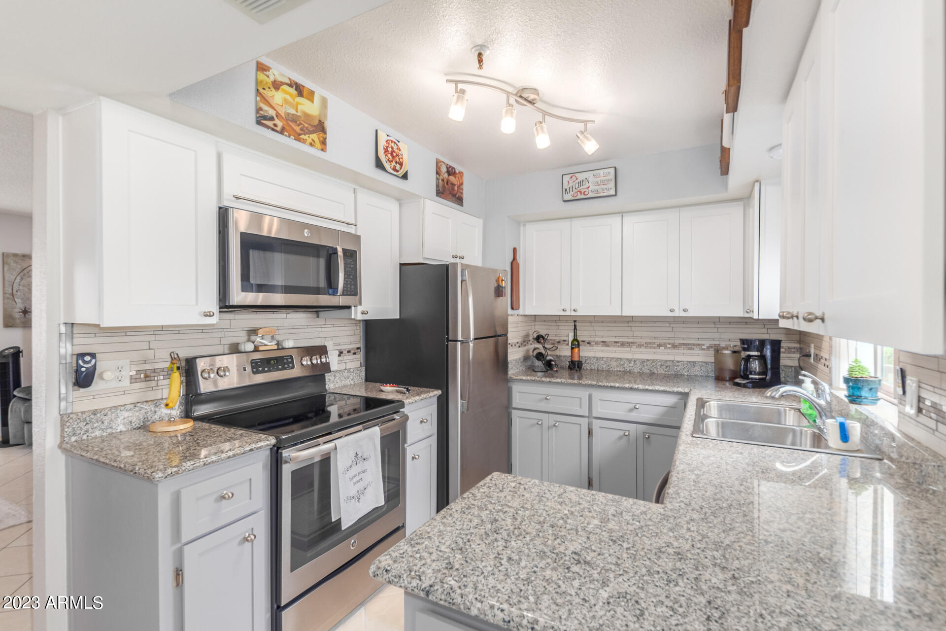 4554 E PARADISE VILLAGE Parkway N # 133