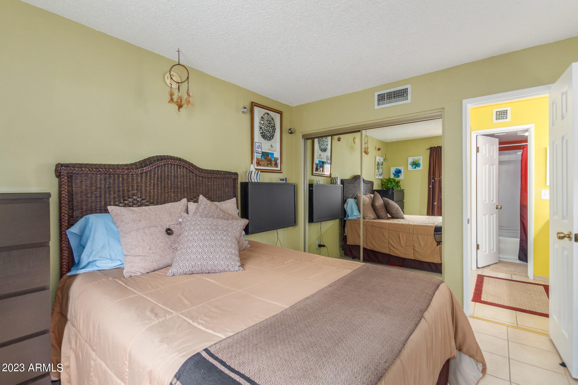 4554 E PARADISE VILLAGE Parkway N # 133