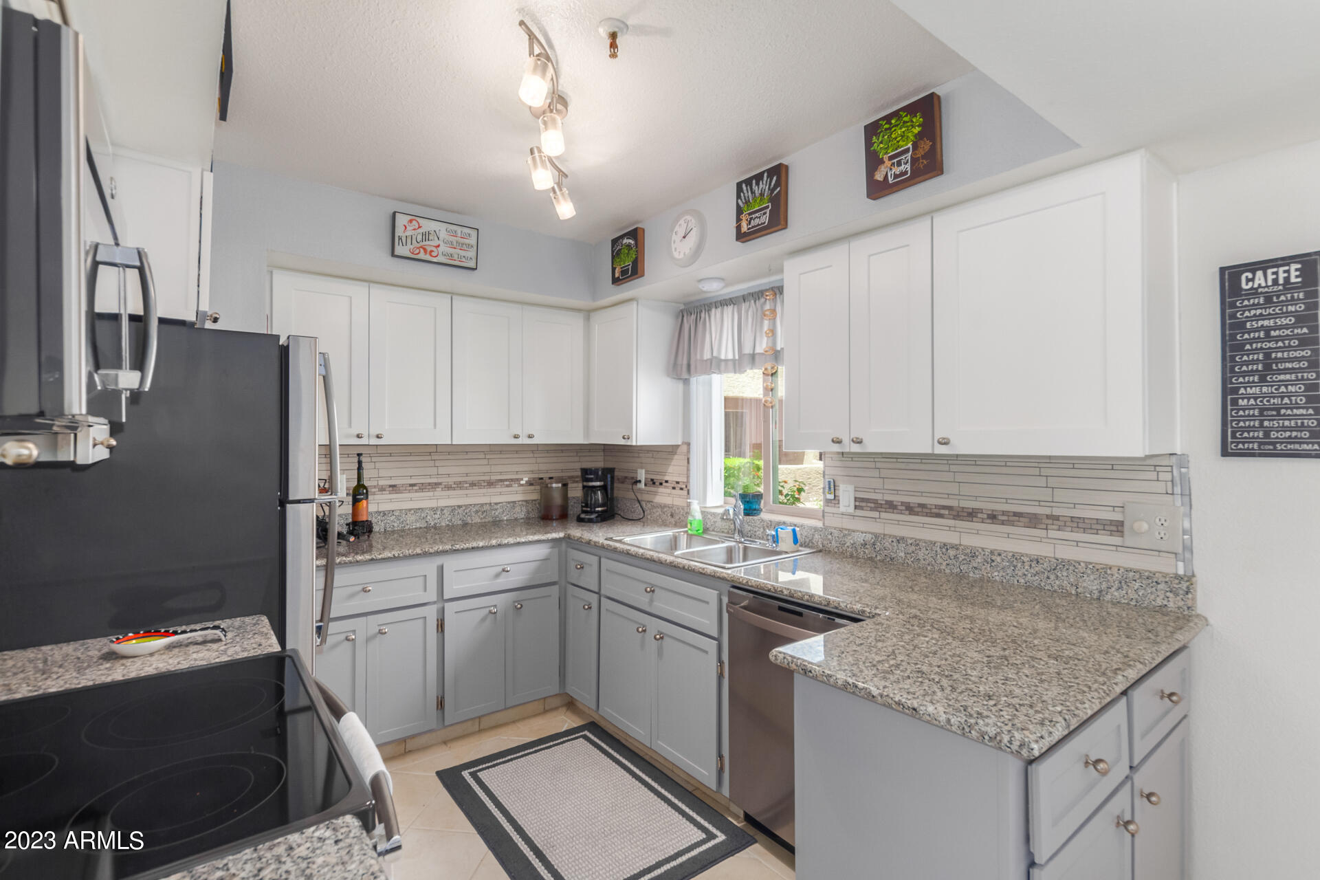 4554 E PARADISE VILLAGE Parkway N # 133