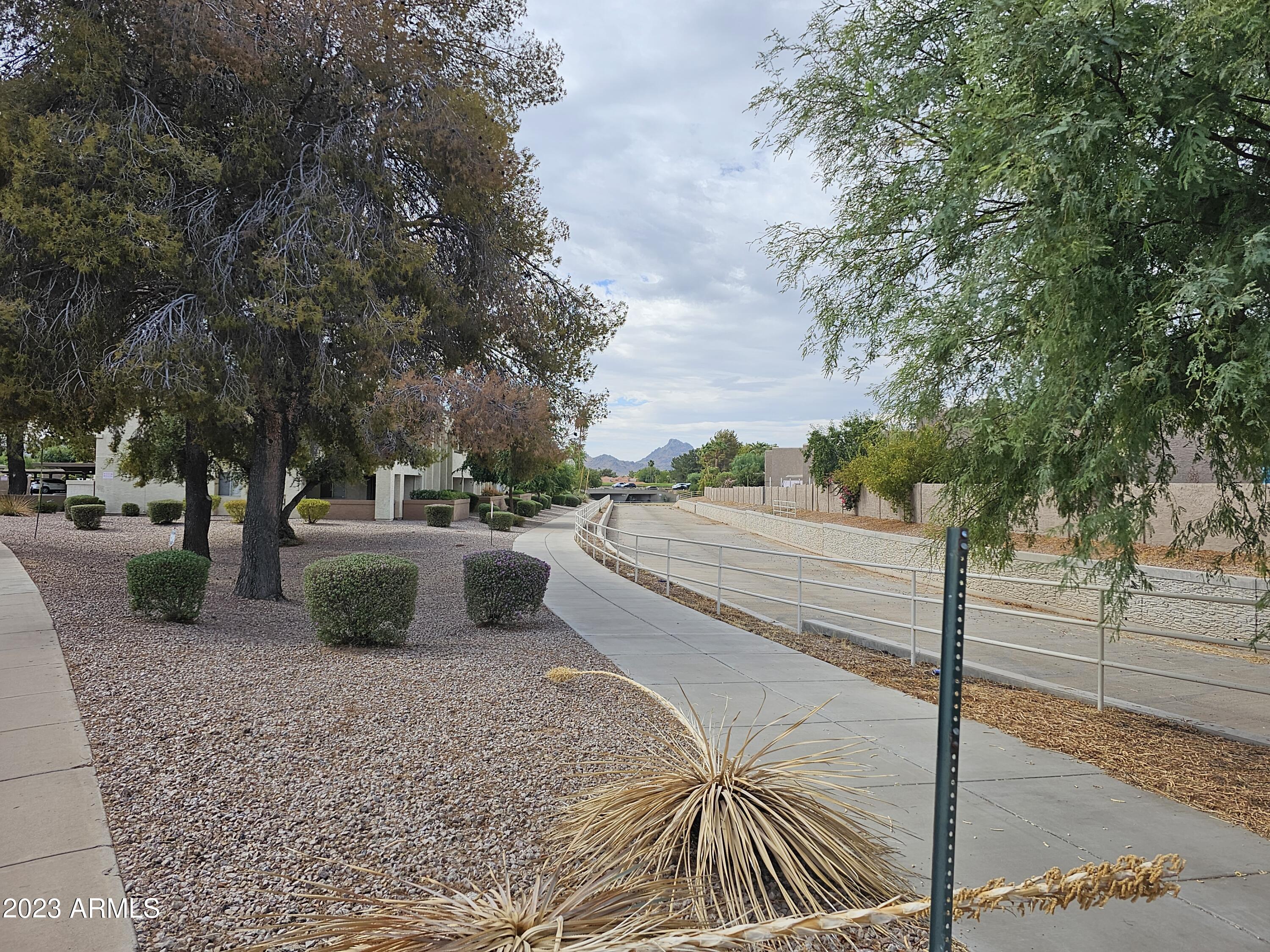 4150 E CACTUS Road # 102
