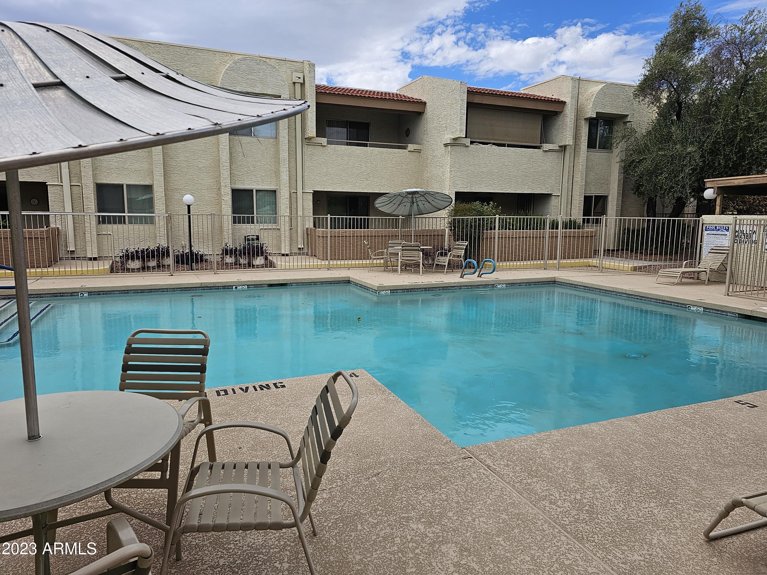 4150 E CACTUS Road # 102