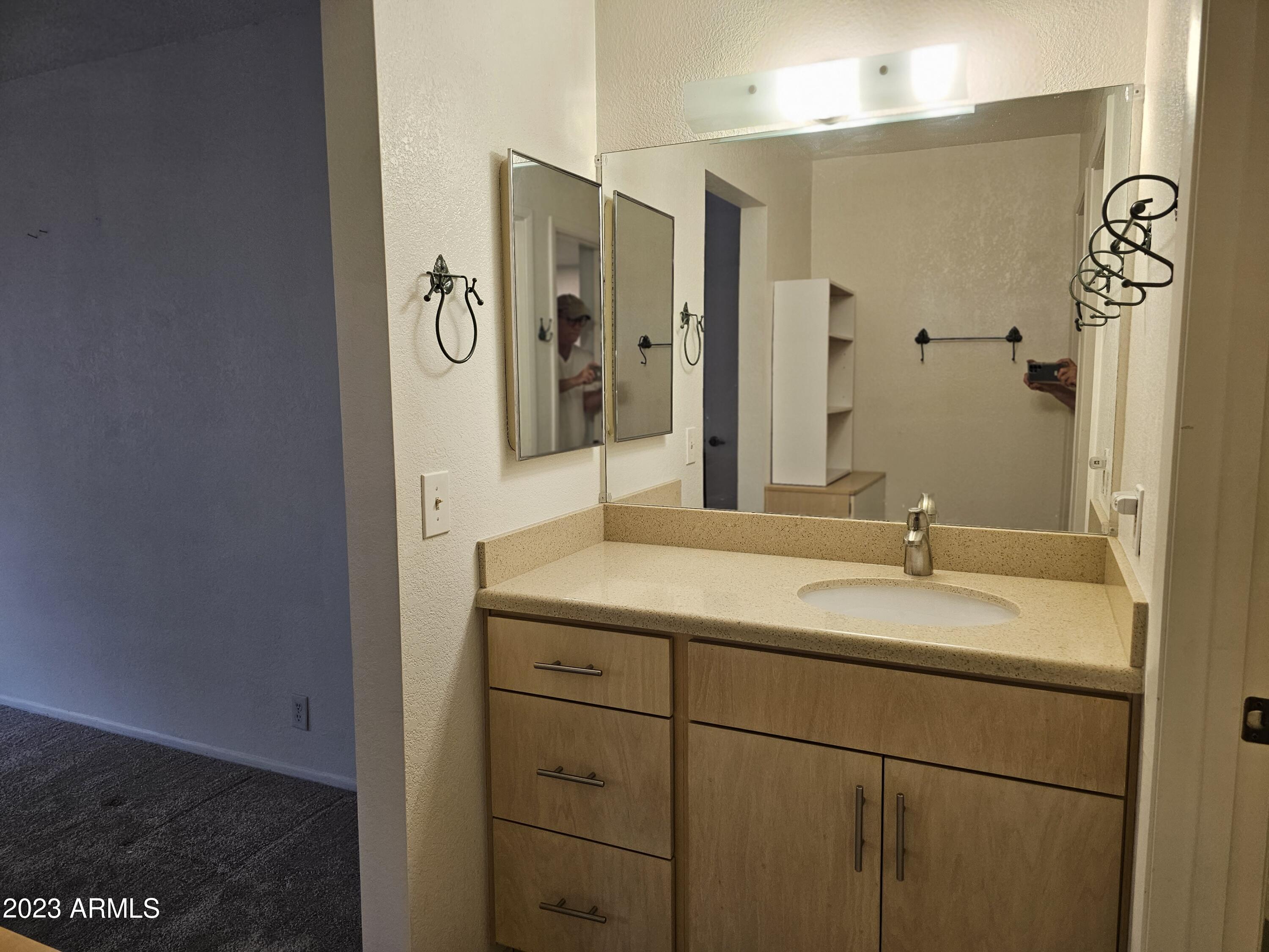 4150 E CACTUS Road # 102